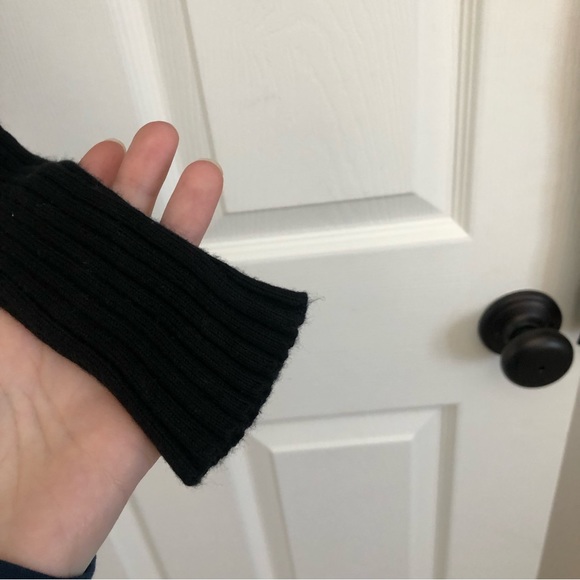 UNIF X Urban Outfitters Ribbed Cropped Henley Crop Long Sleeve Top in Black M/L - Picture 10 of 14